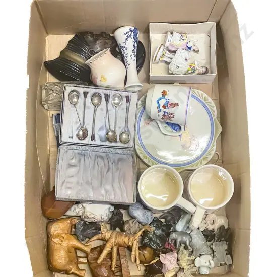 Quantity of Assorted China & Animal Ornaments etc