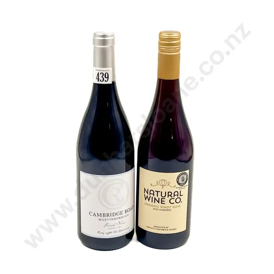 NZ 2013 Cambridge Road Pinot Noir x1 btl and NZ 2022 Natural Wine Co. Pinot Noir x1 btl