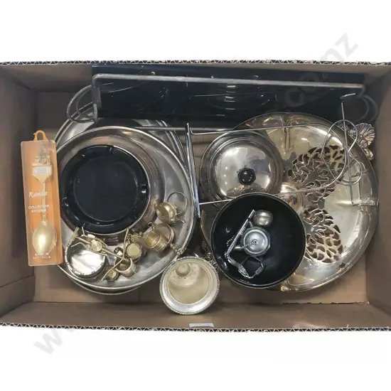 Qty of Assorted Metal Ware Etc