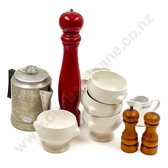 Six M&W Lion Head Soup Bowls with Wooden S&P Grinders etc