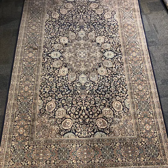 Persian Style Floral Decorated Floor Rug
