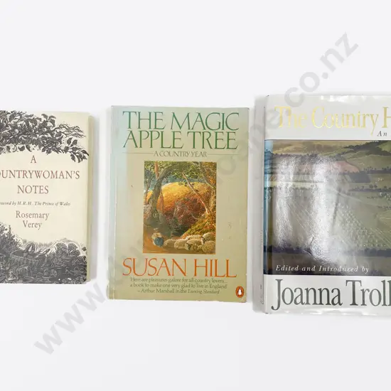 A Country Woman's Notes by Rosemary Verey