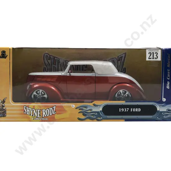 Road Signature Boxed Shyne Rodz 1:18 1937 Ford