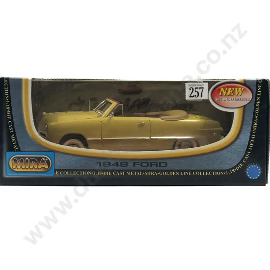 Mira Boxed New Millennium 1:18 1949 Ford