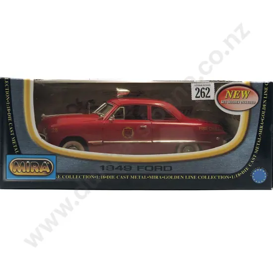 Mira Boxed New Millennium 1:18 1949 Ford Fire Chief