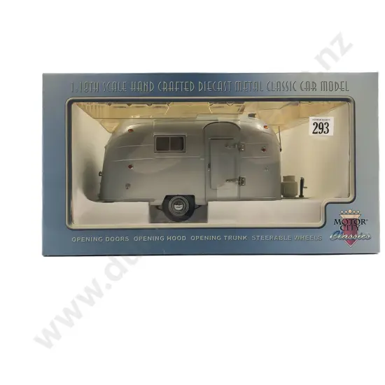 Motor City Boxed 1:18 Airstream Trailer