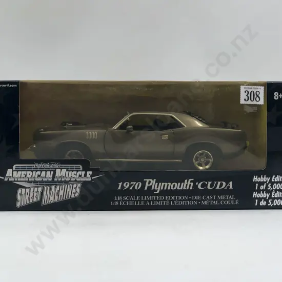 Ertl American Muscle Boxed 1:18 Street Machines 1970 Plymouth 'Cuda