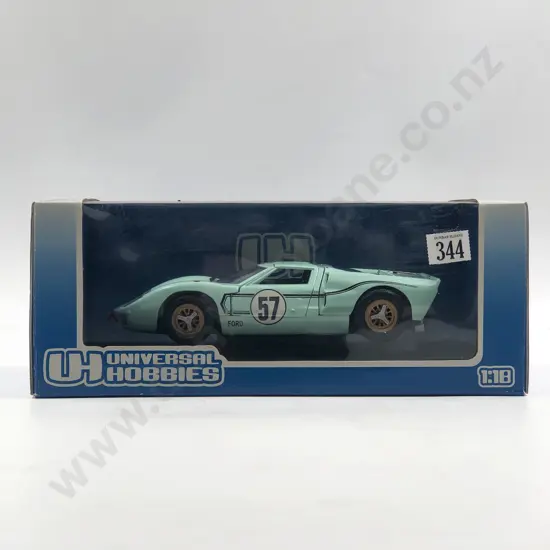 Universal Hobbies Boxed 1:18 Ford GT 40  MK II No.57 - 24H Le Mans 1967