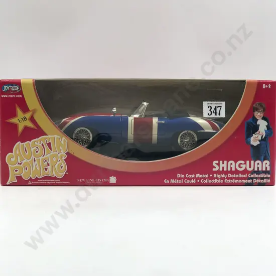 Joyride "Austin Powers" Boxed 1:18 Shaguar