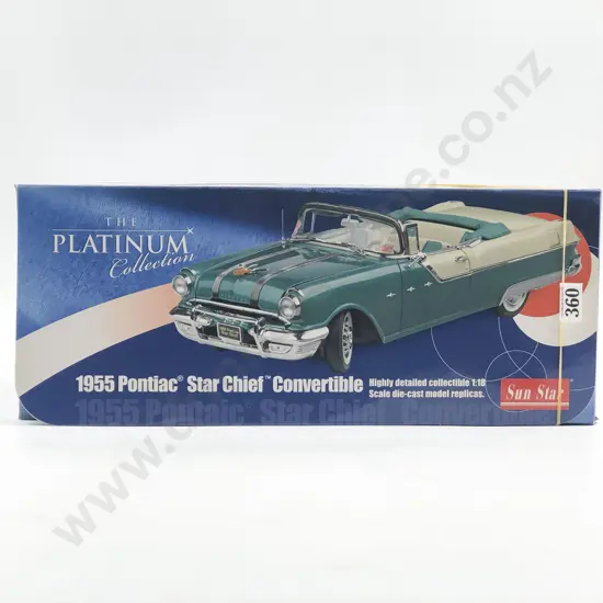 Sun Star Boxed 1:18 Platinum Collection 1955 Pontiac Star Chief Convertible