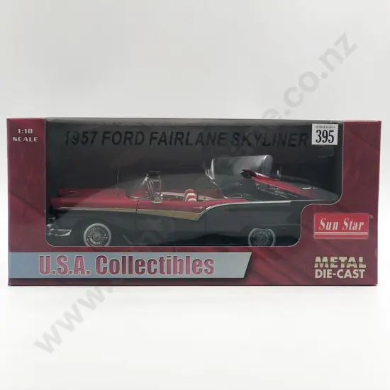 Sun Star Boxed 1:18 1957 Ford Fairline Skyliner