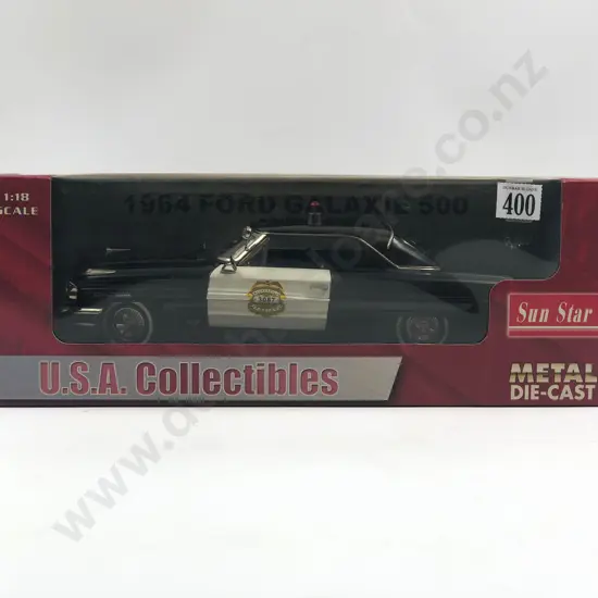 Sun Star Boxed 1:18 1964 Minneapolis Police Ford Galaxie 500