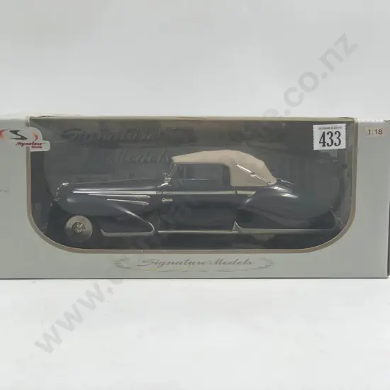 Signature Models Boxed 1:18 1947 Delahaye 135M