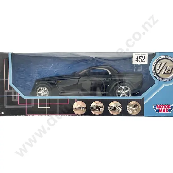 Motor Max Boxed 1:18 Chrysler Howler