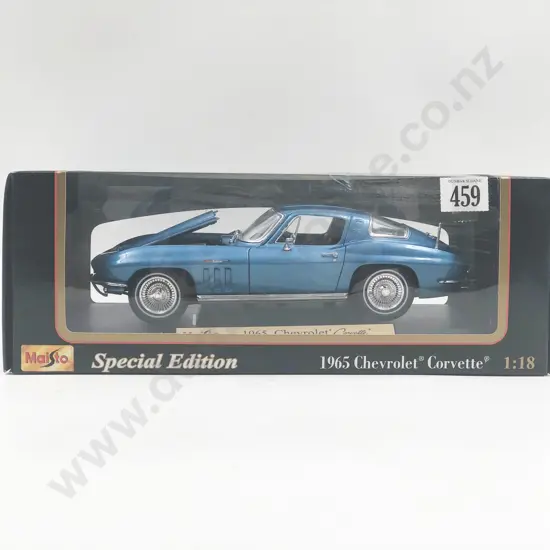 Maisto Boxed 1:18 1965 Chevrolet Corvette