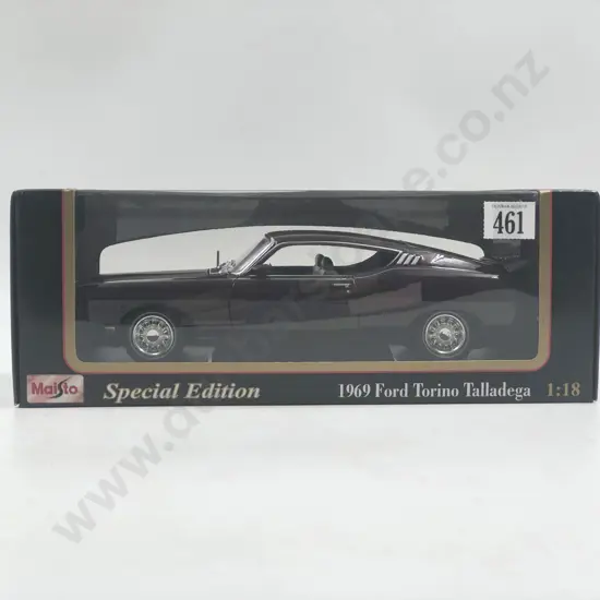 Maisto Boxed 1:18 1969 Ford Torino Talladega