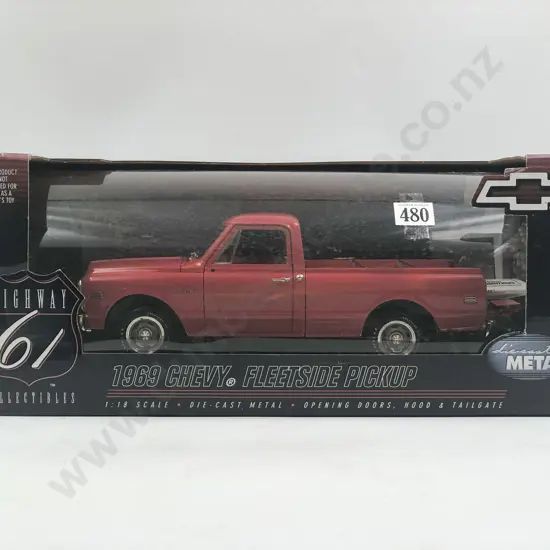Highway 61 Boxed 1:18 1969 Chevy Fleetside Pickup