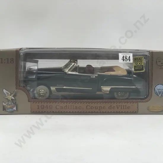 Road Legends Boxed 1:18 1949 Cadillac Coupe deVille