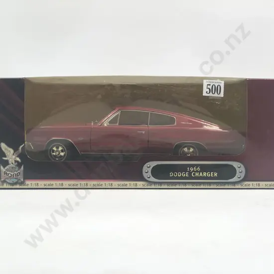 Road Signature Boxed 1:18 1966 Dodge Charger