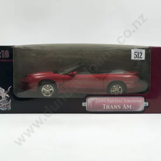 Road Signature Boxed 1:18 1999 Pontiac Firebird Trans Am