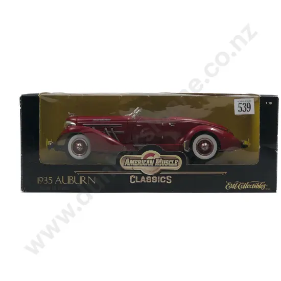 Ertl American Muscle Boxed 1:18 1935 Auburn