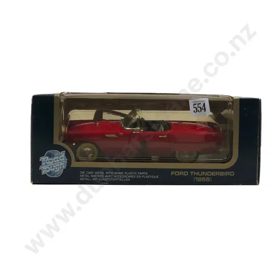 Road Tough Boxed 1:18 1955 Ford Thunderbird