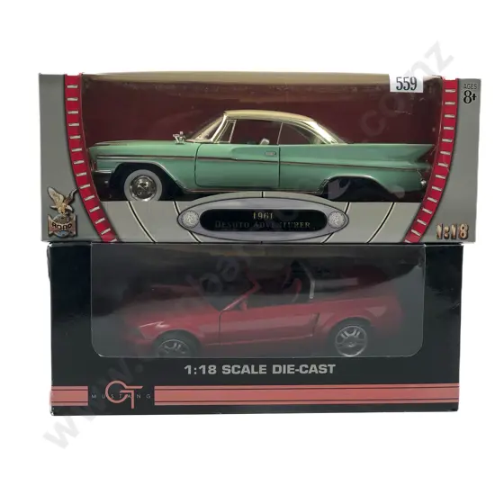 Road Signature Boxed 1:18 Desoto (Faults) with Beanstalk Group Boxed 1:18 Mustang GT