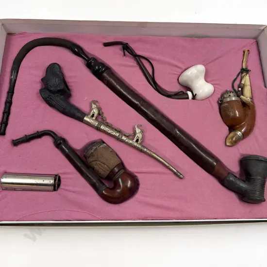 Five Assorted Vintage Pipes with Concinnum Machine