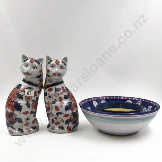 Pair of Imari Pattern Mantle Cats together with Two Bowls
