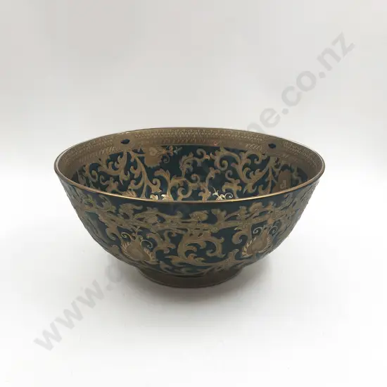 Chinese Embossed Decorative Table Bowl