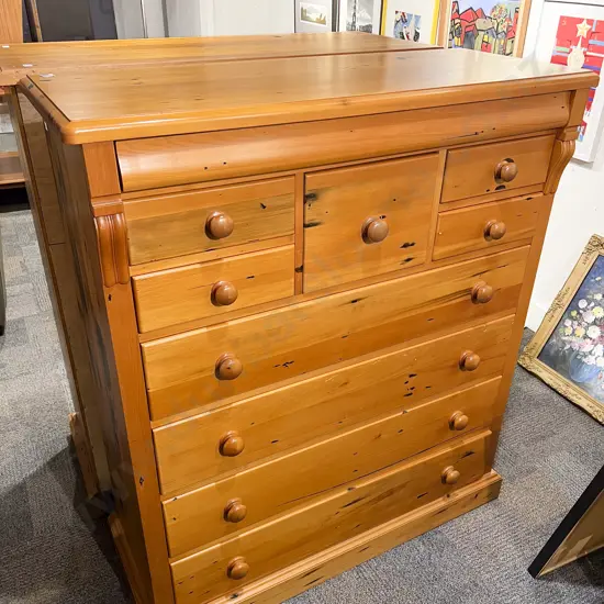 Woodpeckers Made NZ Kauri Scotch Chest
