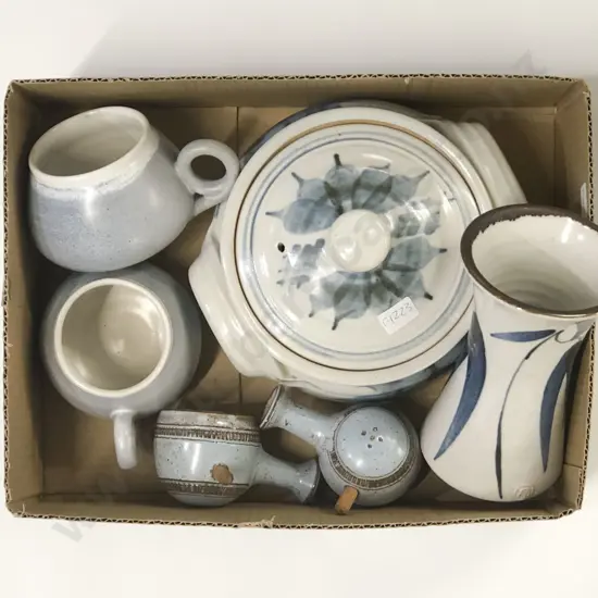 Small Qty of Assorted NZ Pottery