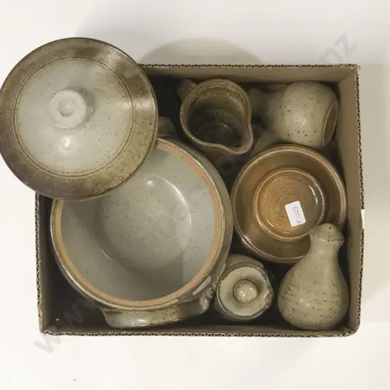 Small Qty of Assorted NZ Pottery
