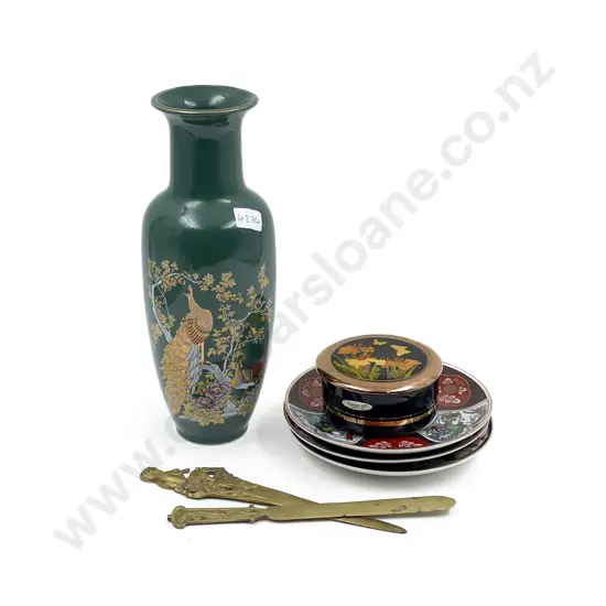 Qty of Assorted Incl Imari Pattern Plates with Vase Etc