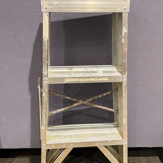 Aluminium Step Ladder