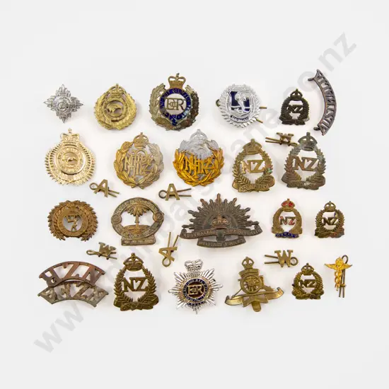 Small Collection NZ and Australia Metal Badges