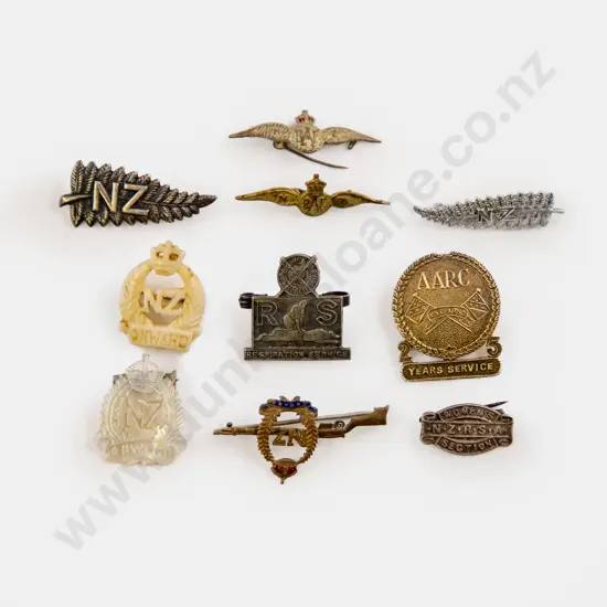 Two NZ "Sweet Heart" Brooches