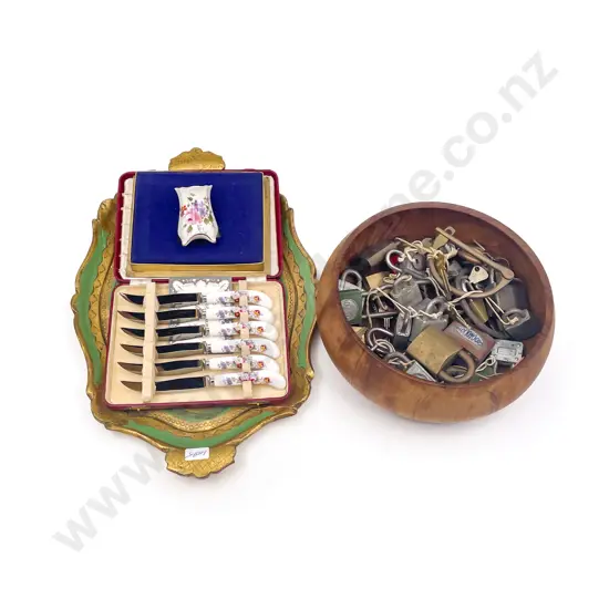 Cased Set Royal Crown Derby Knives