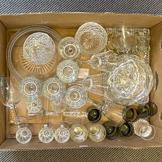 Box of Mixed Glassware