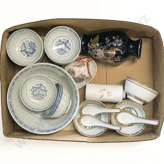 Box with Chinese Bowls