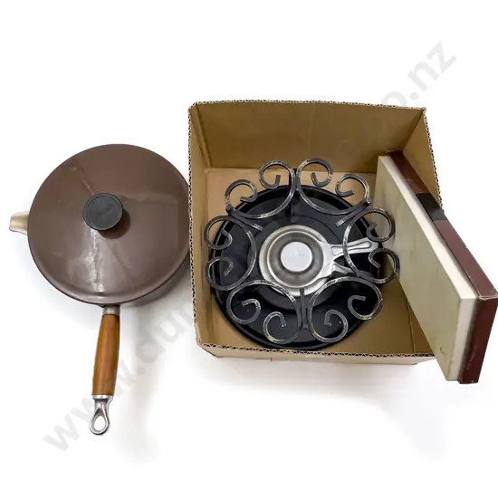 French Le Creuset Fondue Saucepan with Stand & Forks