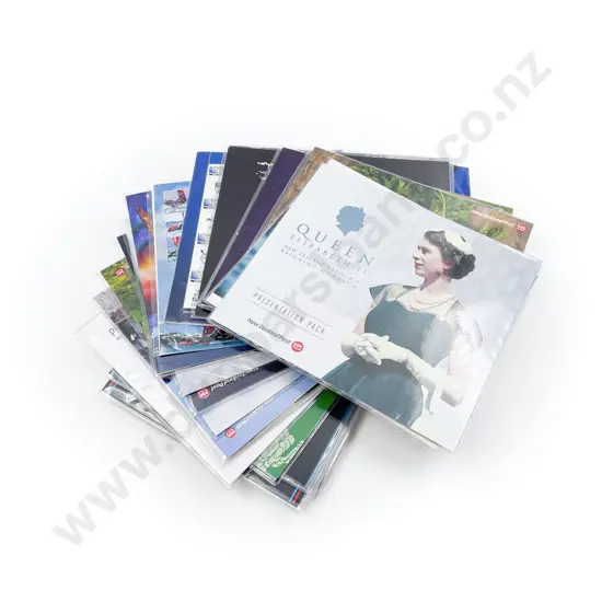 Bundle NZ Stamp Presentation Packs