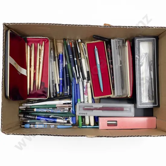 Box Lot Assorted Pens (some boxed)