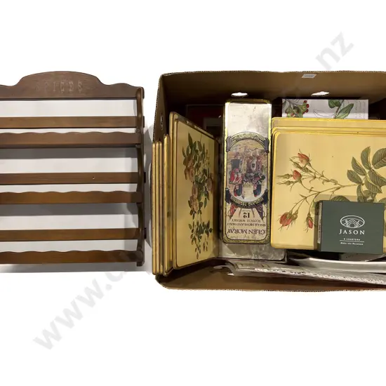 Qty Table Mats and Spice Rack