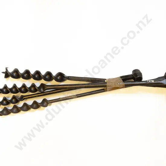 Colonial Four Cast Iron Augres