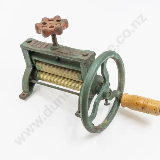 Early C20th Lion Japan Cast Iron Bench Top Crimping Tool