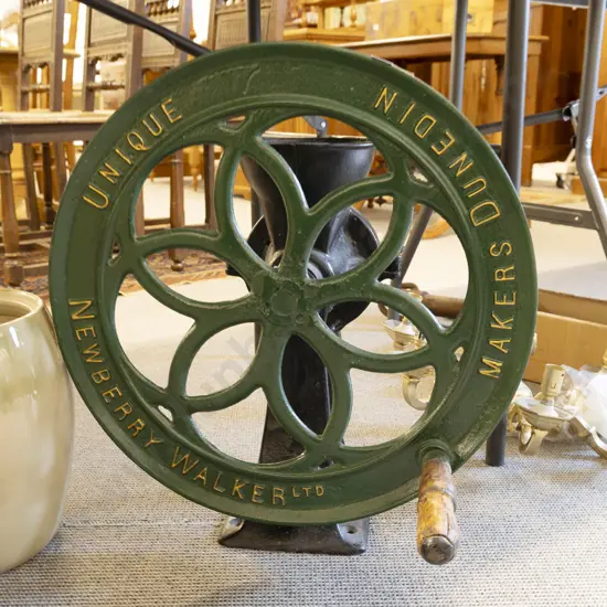 NZ Colonial Newberry Walker Ltd Dunedin Cast Iron Seed Spreader