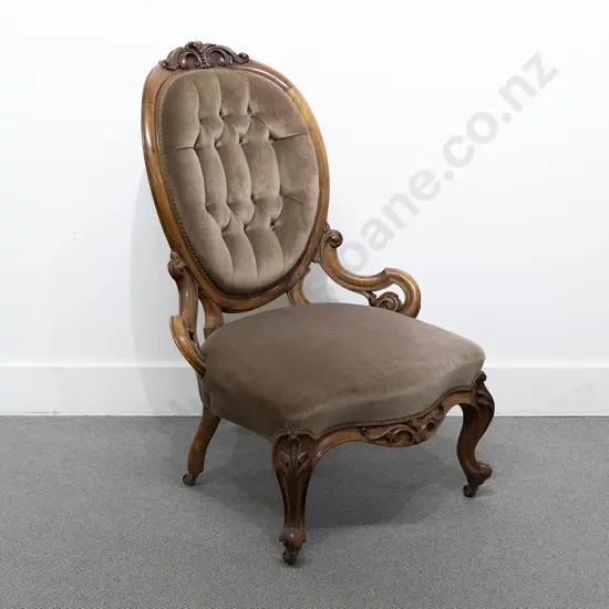 Vict Walnut Grandmother Chair