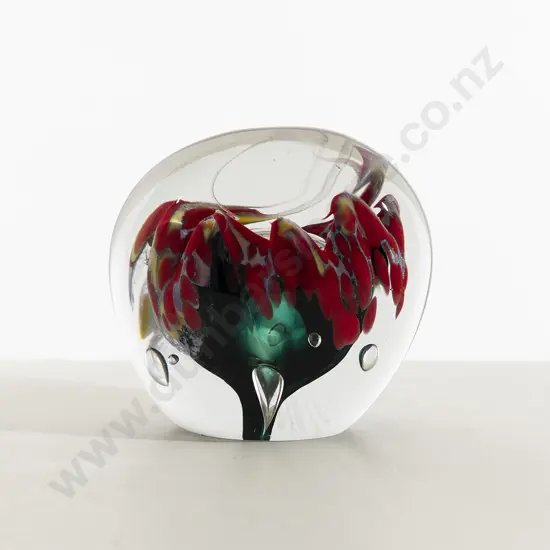 Peter Viesnik Art Glass Paperweight