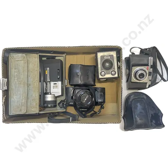 Qty of Assorted Vintage Cameras